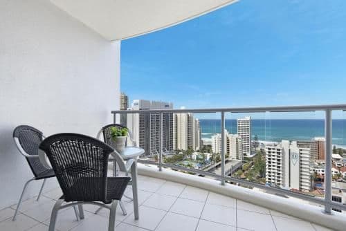 Premium Two-Bed Two-Bathroom Ocean View Apartment