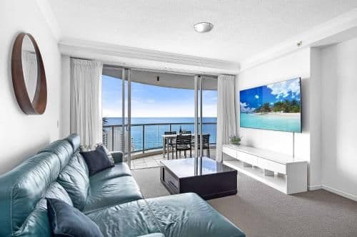 Premium Two-Bed Two-Bathroom Ocean View Apartment