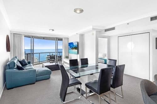 Premium Two-Bed Two-Bathroom Ocean View Apartment