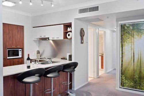 Premium Two-Bed Two-Bathroom Ocean View Apartment