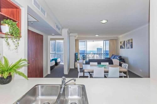 Premium Two-Bed Two-Bathroom Ocean View Apartment