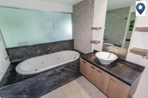 4 Bedroom Luxury Private Apartment | 314 - 315
