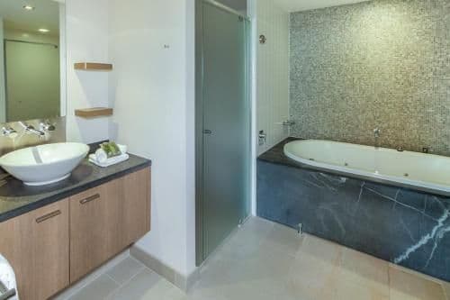 2 Bedroom Luxury Private Apartment | 307