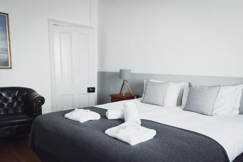 Two-Bedroom Suite - Lightkeeper's B&B Suite