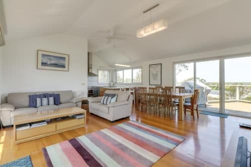 Four-Bedroom Holiday Home