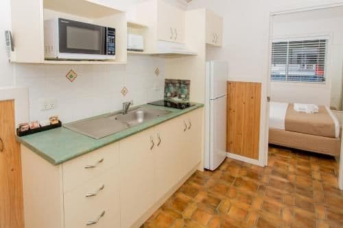 Pet Friendly Villa with Water View