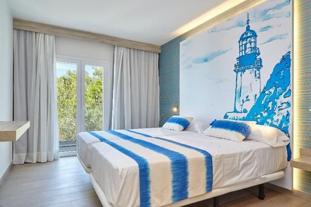 SUITE SIDE SEA VIEW