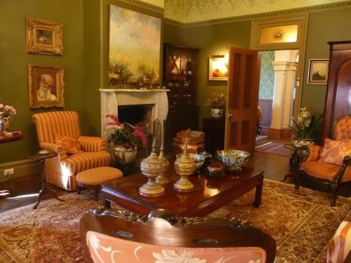Grenfell Hall4