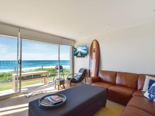 Regency Court Apartment2