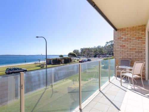 1 'Little Hut', 20 Kurrawa Close - Spectacular Water Views, NBN & Air Conditioned 1 'Little Hut', 20 Kurrawa Close - Spectacular Water Views, NBN & Air Conditioned