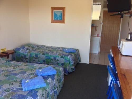 Standard Twin Room with Sea View