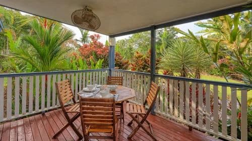 Villa with Garden View