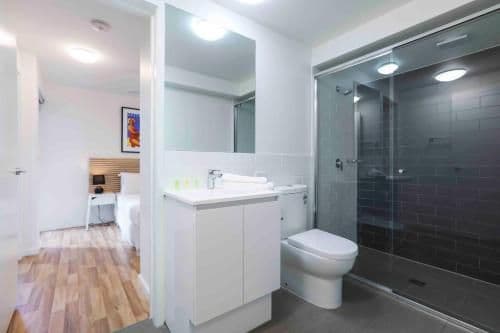Deluxe Three Bedroom Apartment - No View