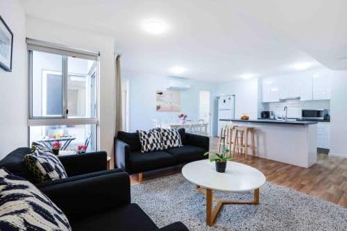 Deluxe Three Bedroom Apartment - No View
