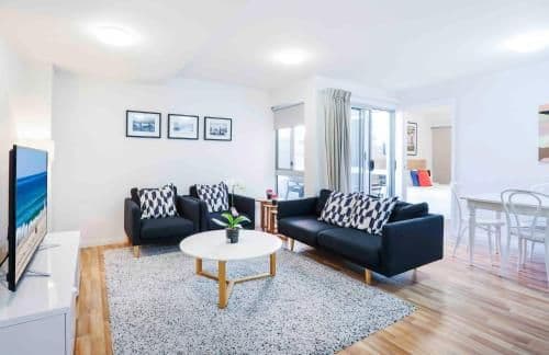 Deluxe Three Bedroom Apartment - No View