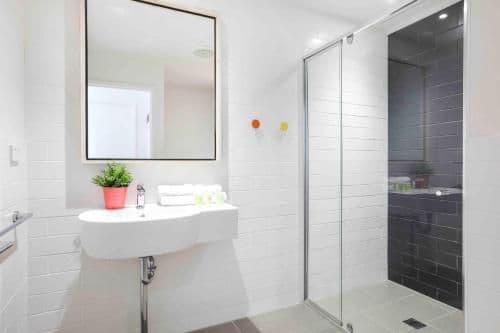 Deluxe Two-Bedroom Apartment With Balcony - Ocean View