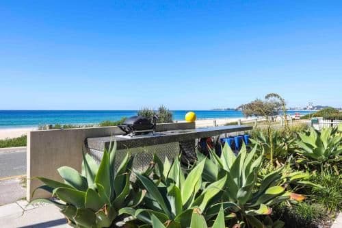 Deluxe Two-Bedroom Apartment With Balcony - Ocean View
