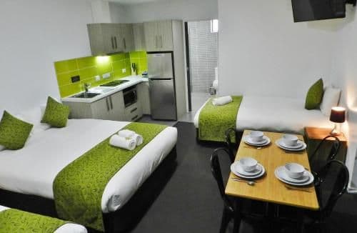 Deluxe Family Room