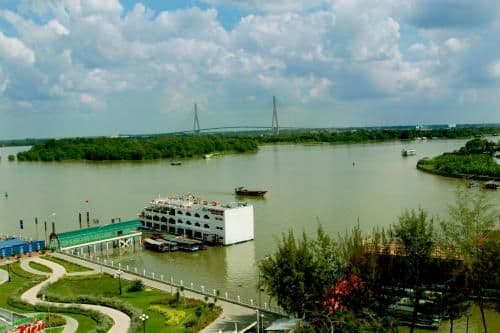 Deluxe River View