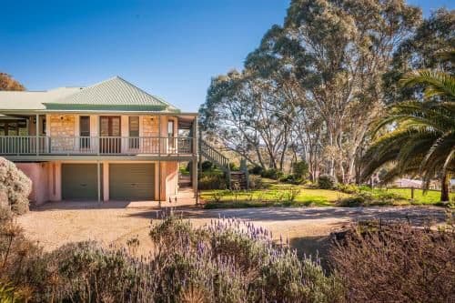 Lindsay House Homestead