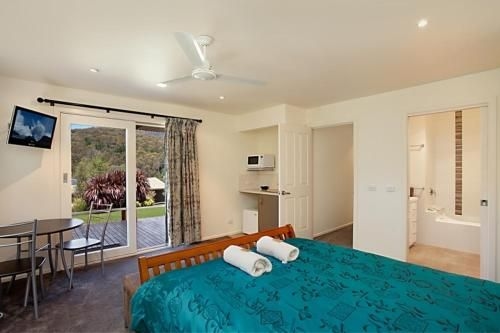 Jarrah Lodge3