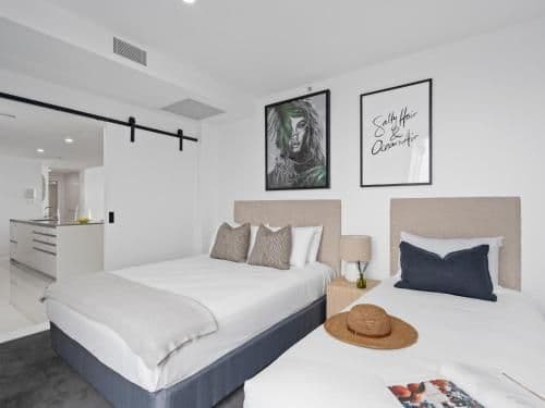 Four-Bedroom Apartment - Sub Penthouse