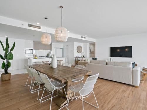 Four-Bedroom Apartment - Sub Penthouse