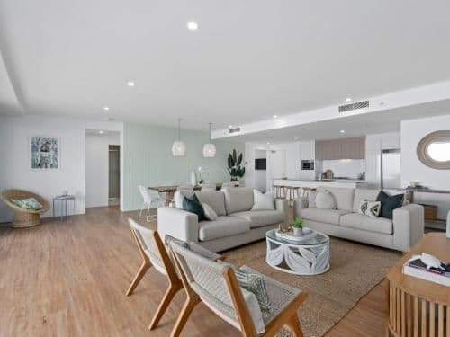 Four-Bedroom Apartment - Sub Penthouse