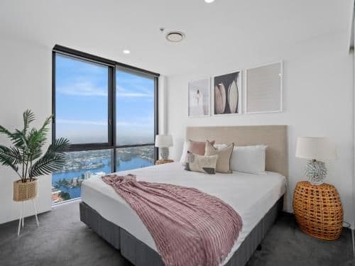 Four-Bedroom Apartment - Sub Penthouse
