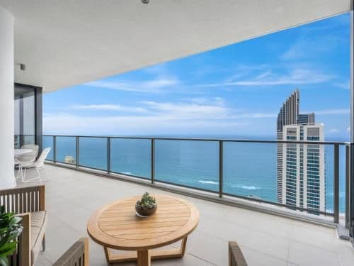 Four-Bedroom Apartment - Sub Penthouse