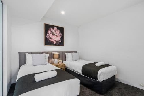 Three-Bedroom Apartment with Ocean View