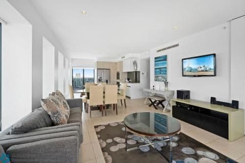 Three-Bedroom Apartment with Ocean View