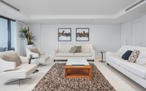 Four Bedroom Sub-Penthouse Apartment with Ocean View