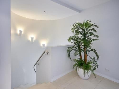 Four Bedroom Sub-Penthouse Apartment with Ocean View