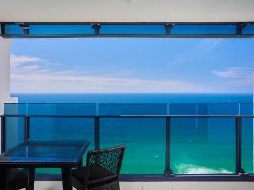 Four Bedroom Sub-Penthouse Apartment with Ocean View