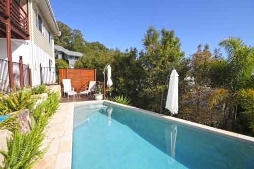 STUNNING HOME WITH SPECTACULAR VIEWS AND CLOSE TO THE BEACH (Stunning Home With Spectacular Views And Close To The Beach)0