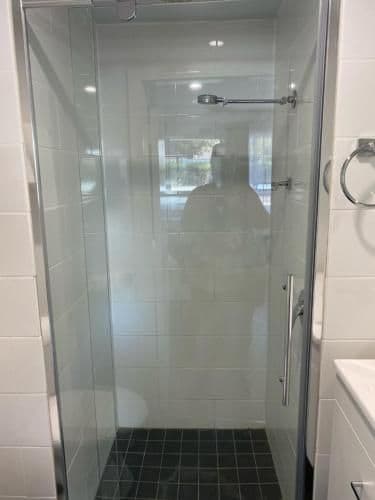 Deluxe King Room with Kitchenette