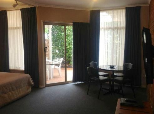 Portarlington Beach Motel3