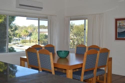 Four-Bedroom Apartment with View