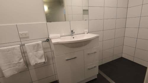 Queen Room with Private Bathroom