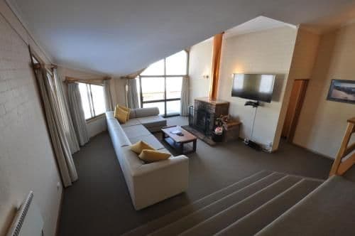 Three-Bedroom Apartment (8 Adults)