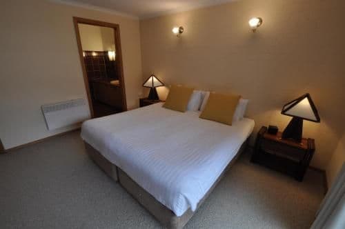 Two-Bedroom Apartment (4 Adults)