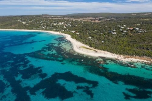 Eagle Bay Beach House3