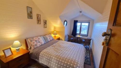 Double Room with Shared Bathroom