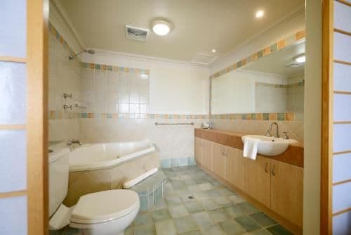 Ocean View Spa Suite