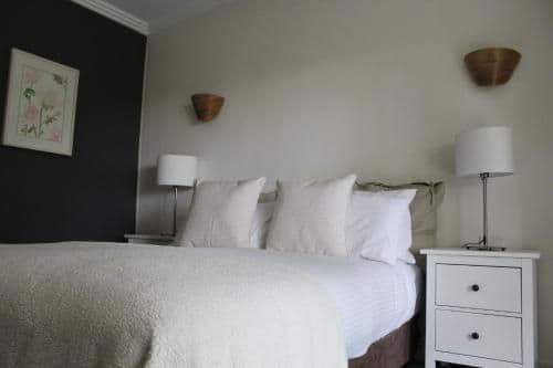 Standard Queen Suite