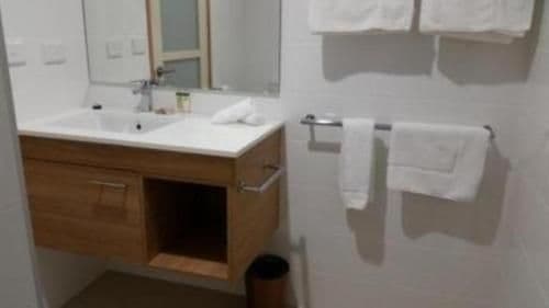 Standard Queen Suite