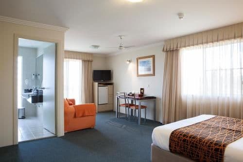 Executive Queen Room