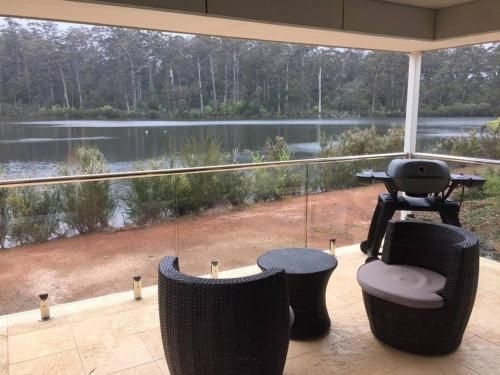 Silkwood Estate3