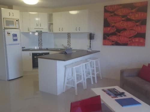 Excellsior One-Bedroom Superior Apartment